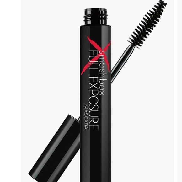 Smashbox Full Exposure Glossy Volume & Lift Mascara - Picture 3 of 12